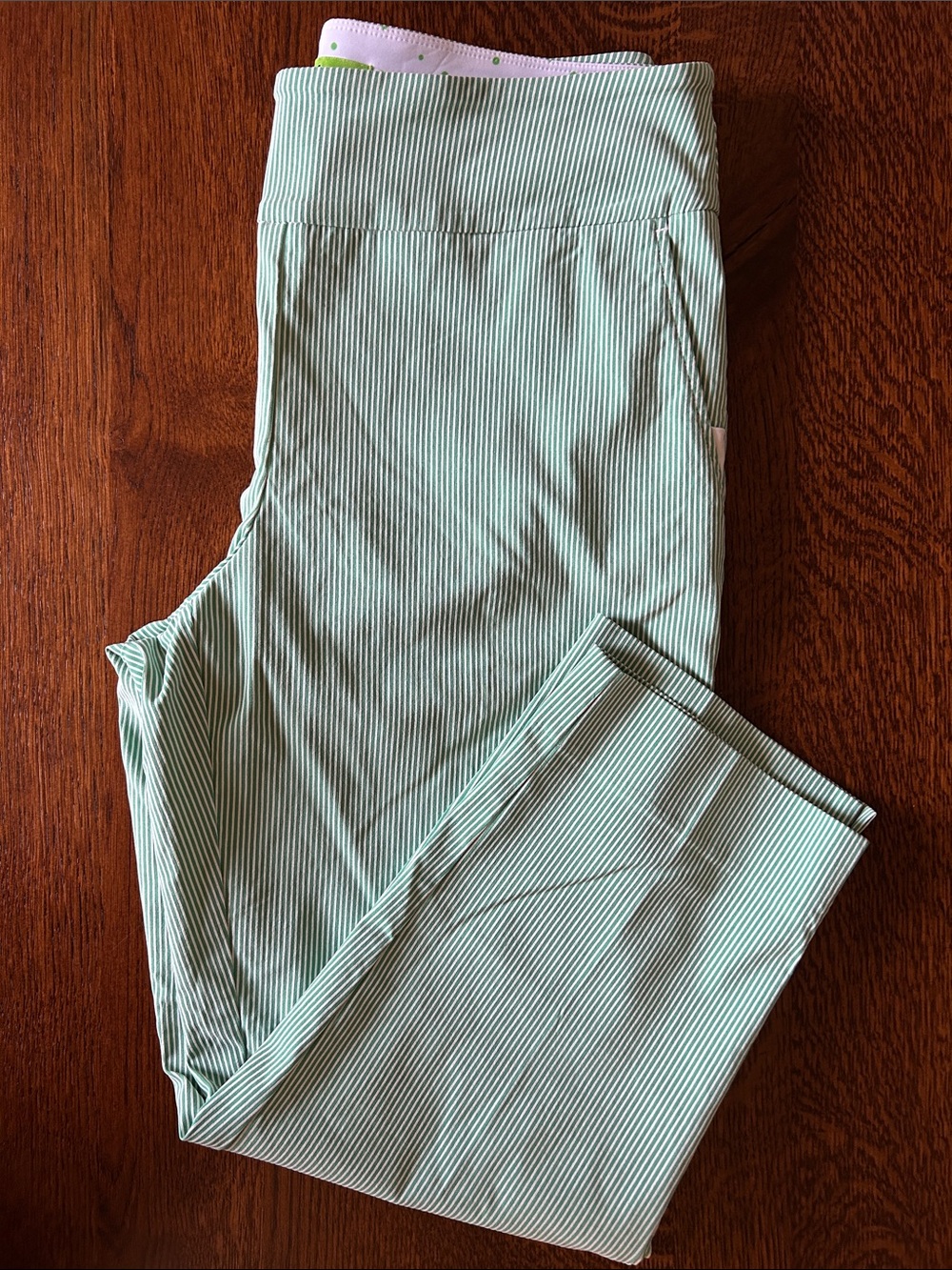 Swing Control Green Micro-Stripe Capris